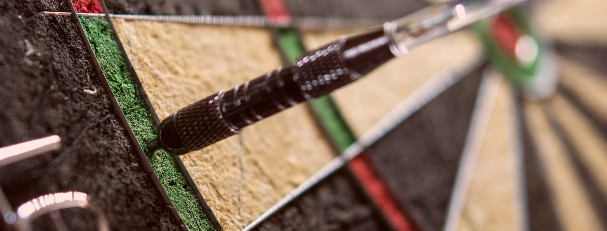 HOW TO PLAY 301 DARTS GAME RULES, SCORING & TIPS AND TRICKS